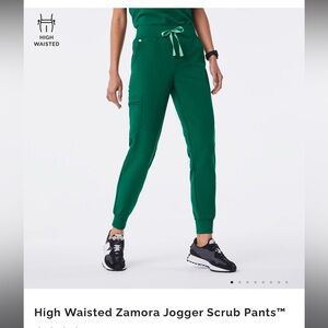 figs high waisted zamora jogger scrub bottoms in forrest green size xxs